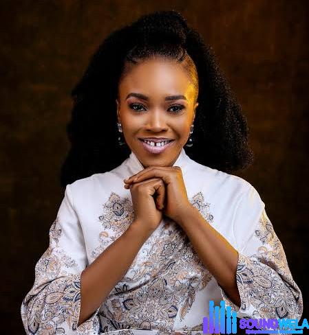 Esther Oji – Fragrance (I Can Never Fail) featured image Esther Oji – Fragrance (I Can Never Fail) – Esther Oji Fragrance 1