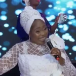 Tope Alabi – Jesu Dide Si Oro Mi featured image Tope Alabi – Jesu Dide Si Oro Mi – tope alabi – jesu dide si oro mi 747x420 1