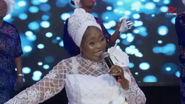 Tope Alabi – Jesu Dide Si Oro Mi featured image Tope Alabi – Jesu Dide Si Oro Mi – tope alabi – jesu dide si oro mi 747x420 1