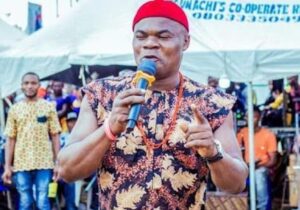 Prince Oku Nwamama Live Performance featured image Prince Oku Nwamama Live Performance – Prince Oku Nwamama Live On Stage Performance Soundwela