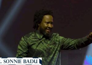 Sonnie Badu – Powerful Ministration At Bliss Experience &ndash; Sonnie Badu – Powerful Ministration At Bliss Experience