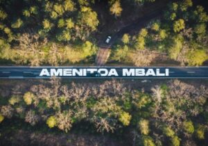 Moji Shortbabaa – Amenitoa Mbali &ndash; Moji Shortbabaa Amenitoa Mbali